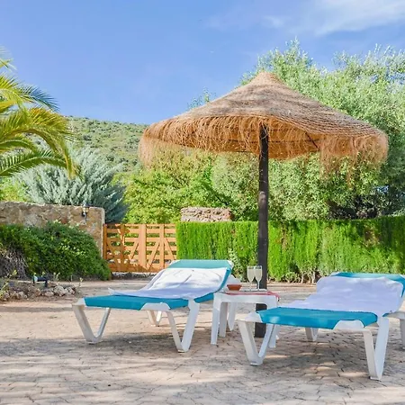 1 Bedroom Amazing In *
